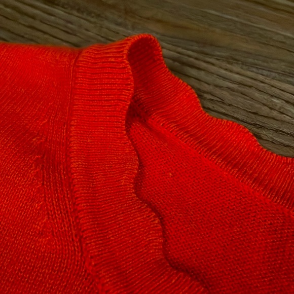 BANANA REPUBLIC, orange wavy neck sweater - Picture 4 of 7